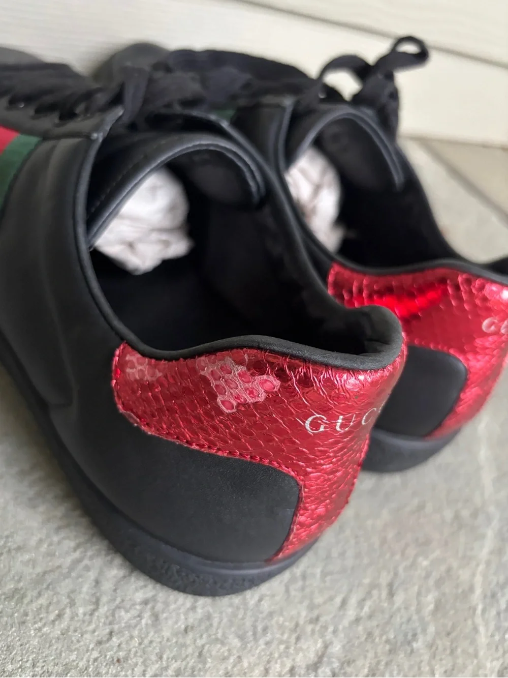 Gucci Ace Black Leather Logo Stripe Sneakers